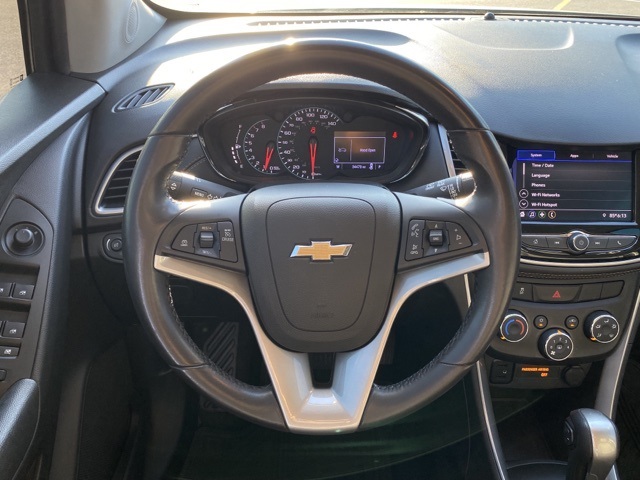 used 2020 Chevrolet Trax car, priced at $17,170