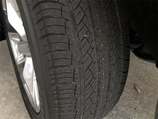 used 2018 Toyota Highlander car, priced at $22,987