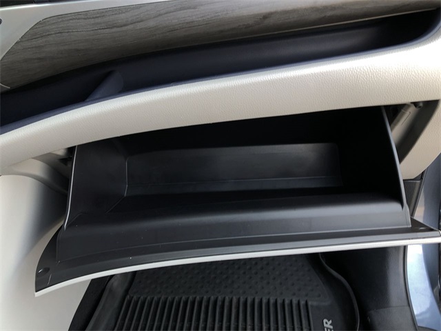 used 2018 Toyota Highlander car, priced at $22,987