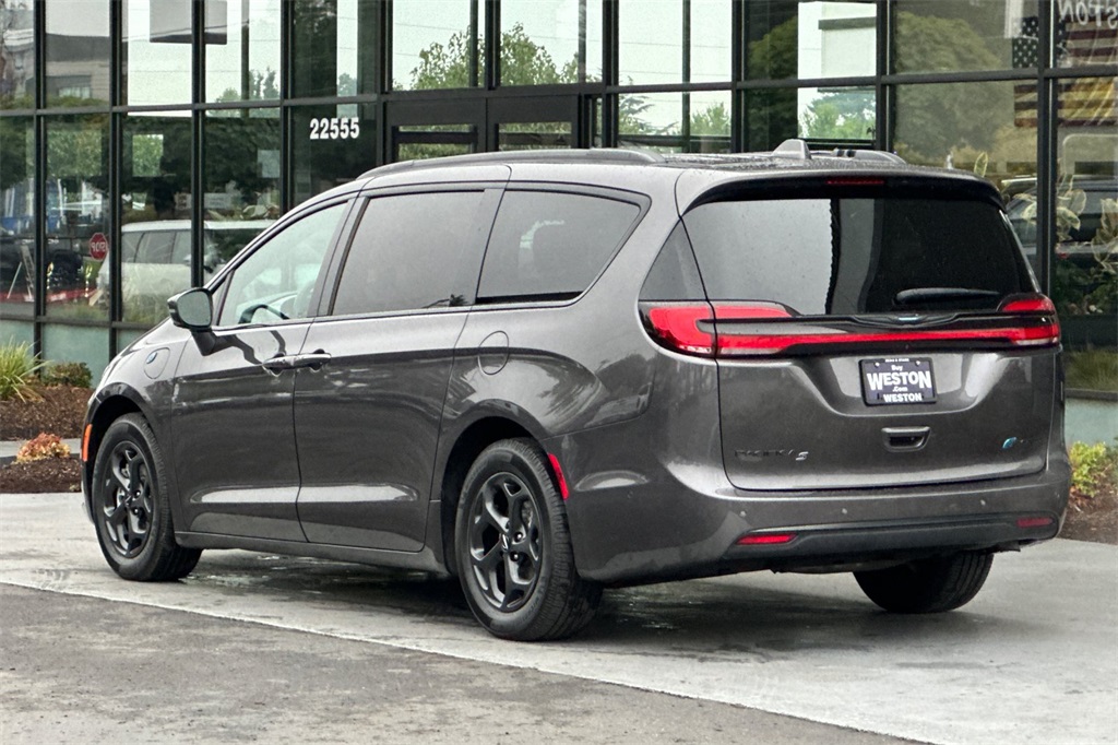 used 2021 Chrysler Pacifica Hybrid car, priced at $29,925