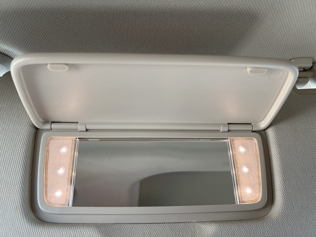 used 2022 Buick Envision car, priced at $29,900