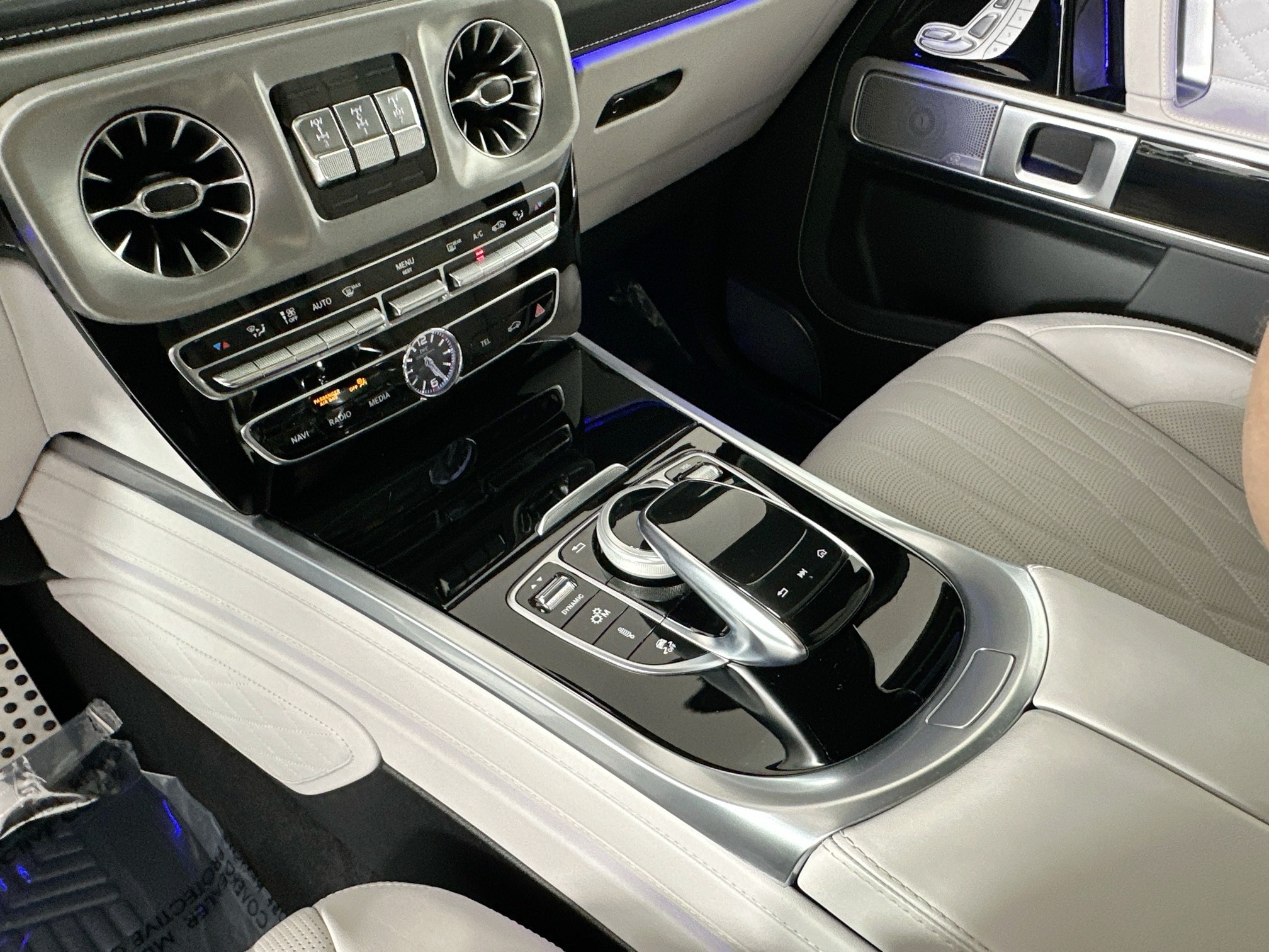 used 2021 Mercedes-Benz G-Class car, priced at $162,998