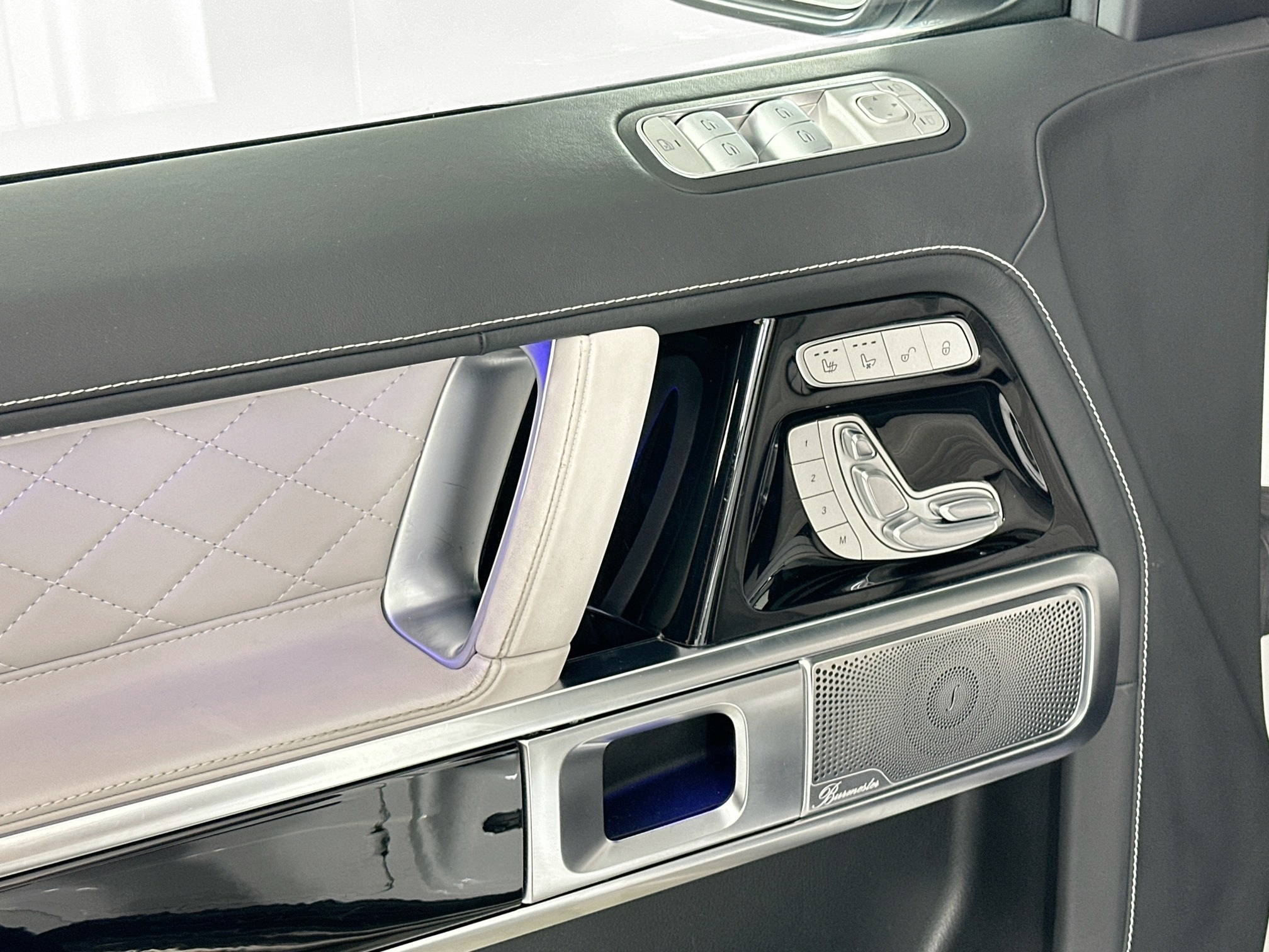 used 2021 Mercedes-Benz G-Class car, priced at $162,998