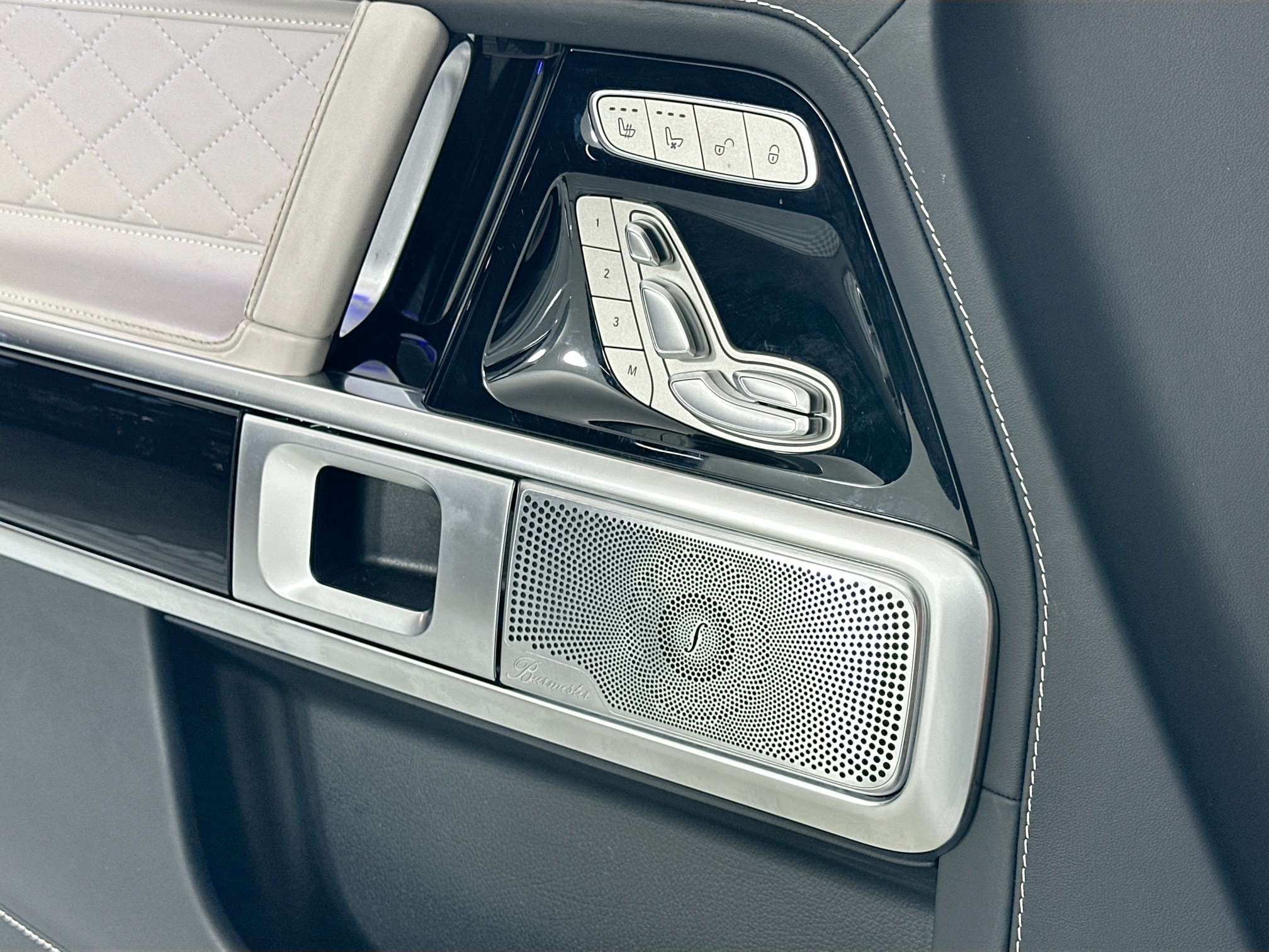 used 2021 Mercedes-Benz G-Class car, priced at $162,998