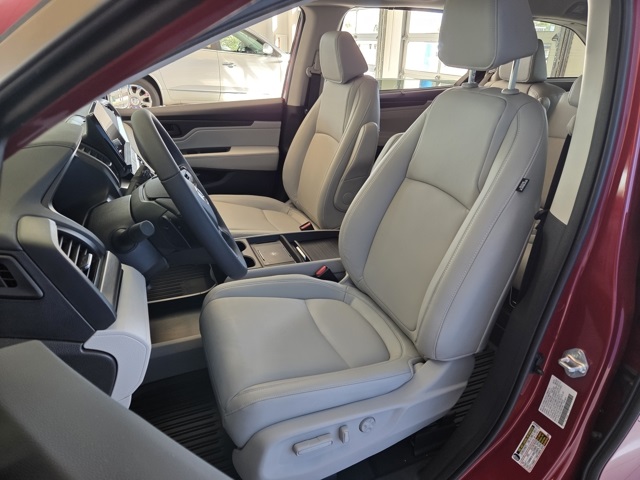 new 2026 Honda Odyssey car, priced at $45,110