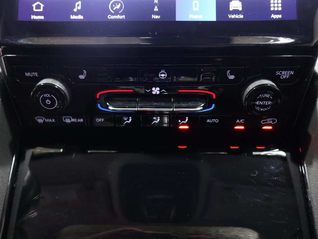 used 2022 Jeep Grand Cherokee car, priced at $27,500