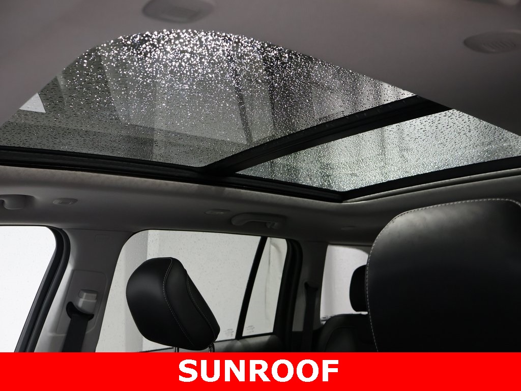 used 2022 Jeep Grand Cherokee car, priced at $27,500
