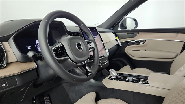 new 2026 Volvo XC90 car, priced at $76,020
