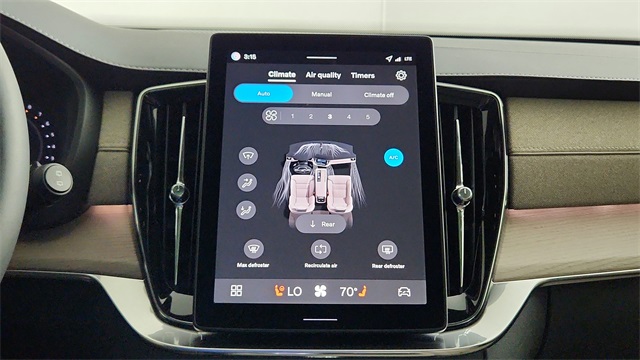new 2026 Volvo XC90 car, priced at $76,020