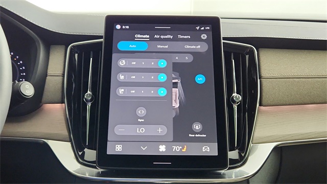 new 2026 Volvo XC90 car, priced at $76,020