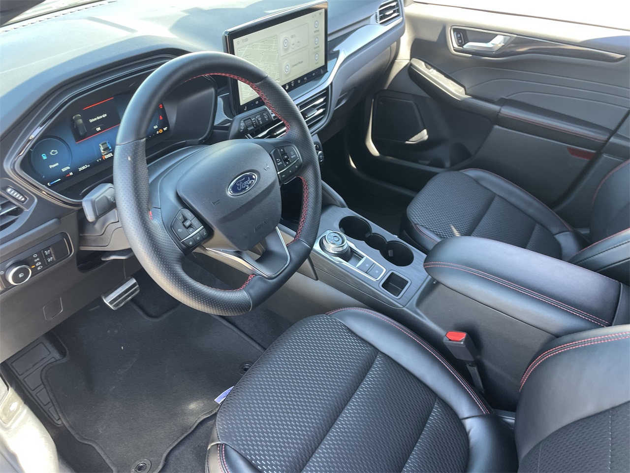 used 2024 Ford Escape Hybrid car, priced at $29,496