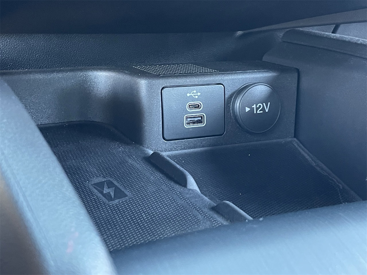 used 2024 Ford Escape Hybrid car, priced at $29,496