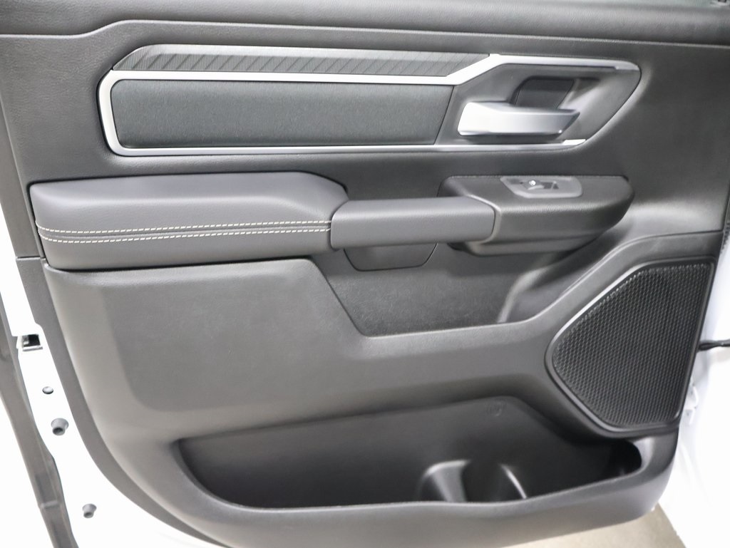 new 2025 Ram 1500 car, priced at $47,923