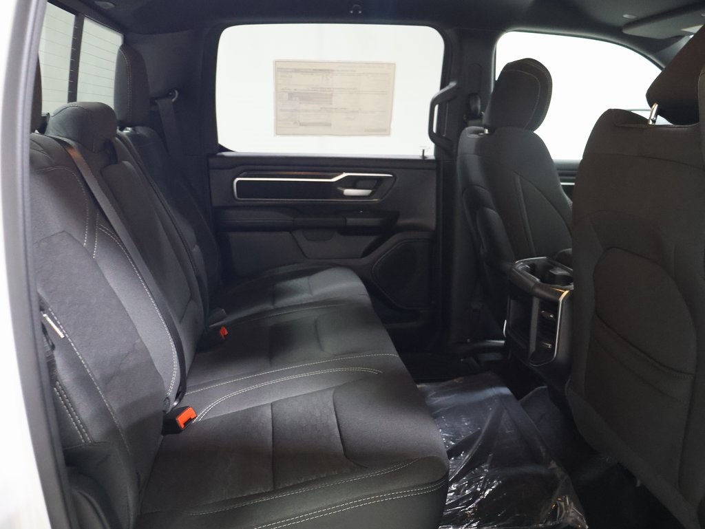 new 2025 Ram 1500 car, priced at $47,923