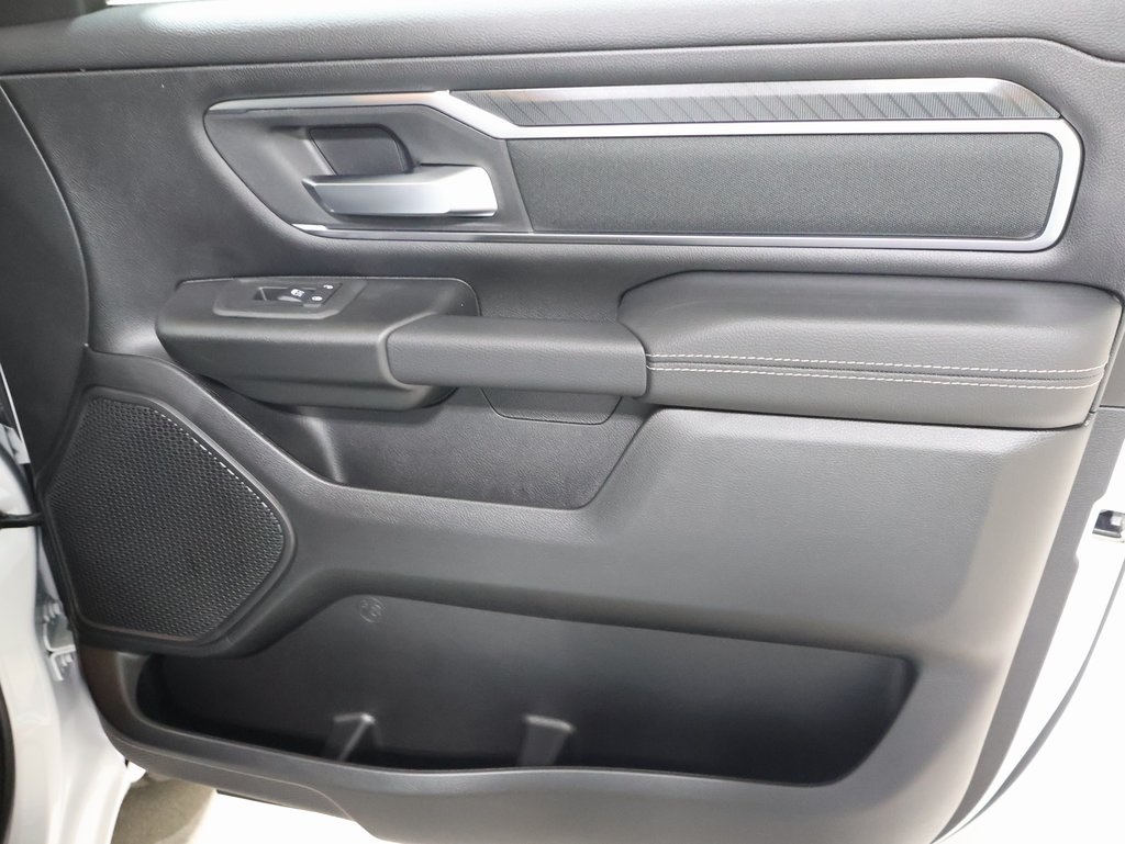 new 2025 Ram 1500 car, priced at $47,923