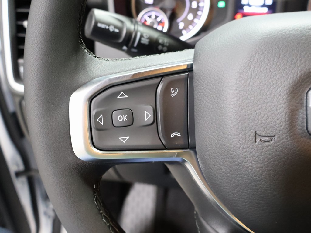 new 2025 Ram 1500 car, priced at $47,923