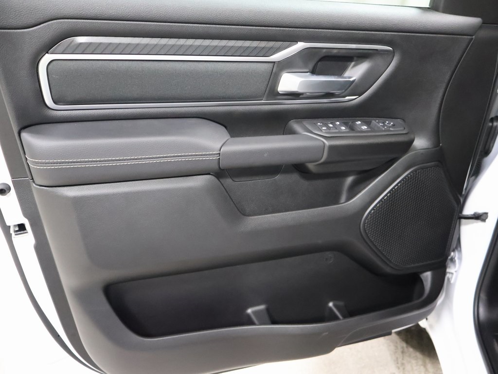 new 2025 Ram 1500 car, priced at $47,923