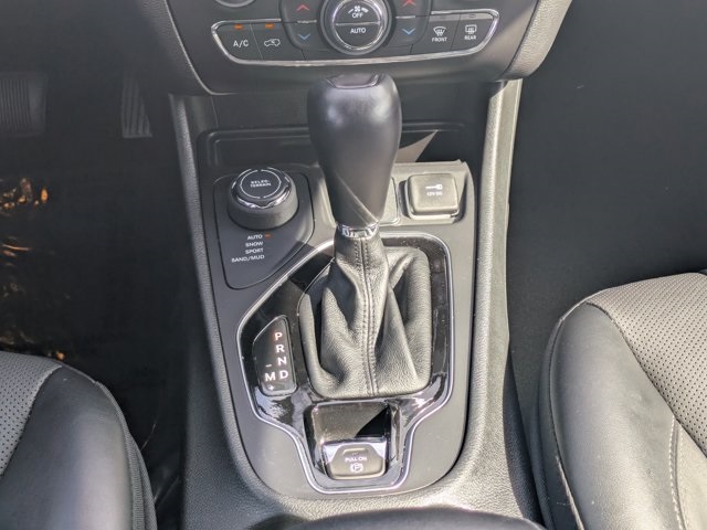 used 2022 Jeep Cherokee car, priced at $25,991