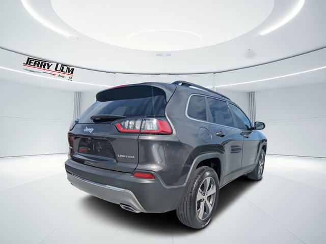 used 2022 Jeep Cherokee car, priced at $25,991