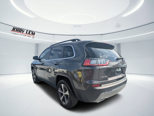 used 2022 Jeep Cherokee car, priced at $25,991
