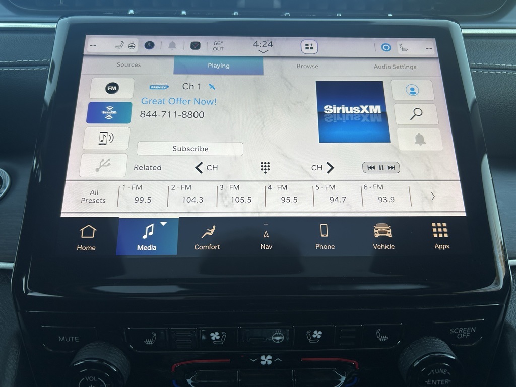 used 2023 Jeep Grand Cherokee L car, priced at $26,774