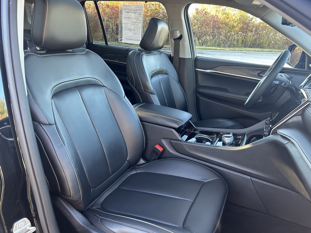 used 2023 Jeep Grand Cherokee L car, priced at $26,774