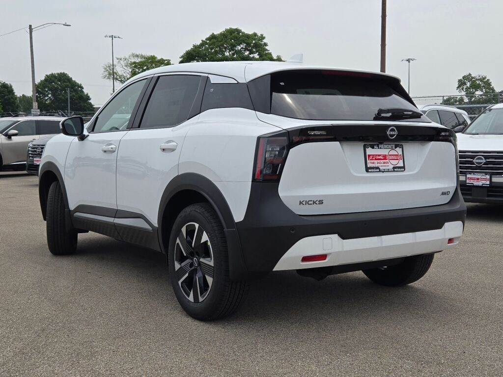 new 2025 Nissan Kicks car, priced at $27,180