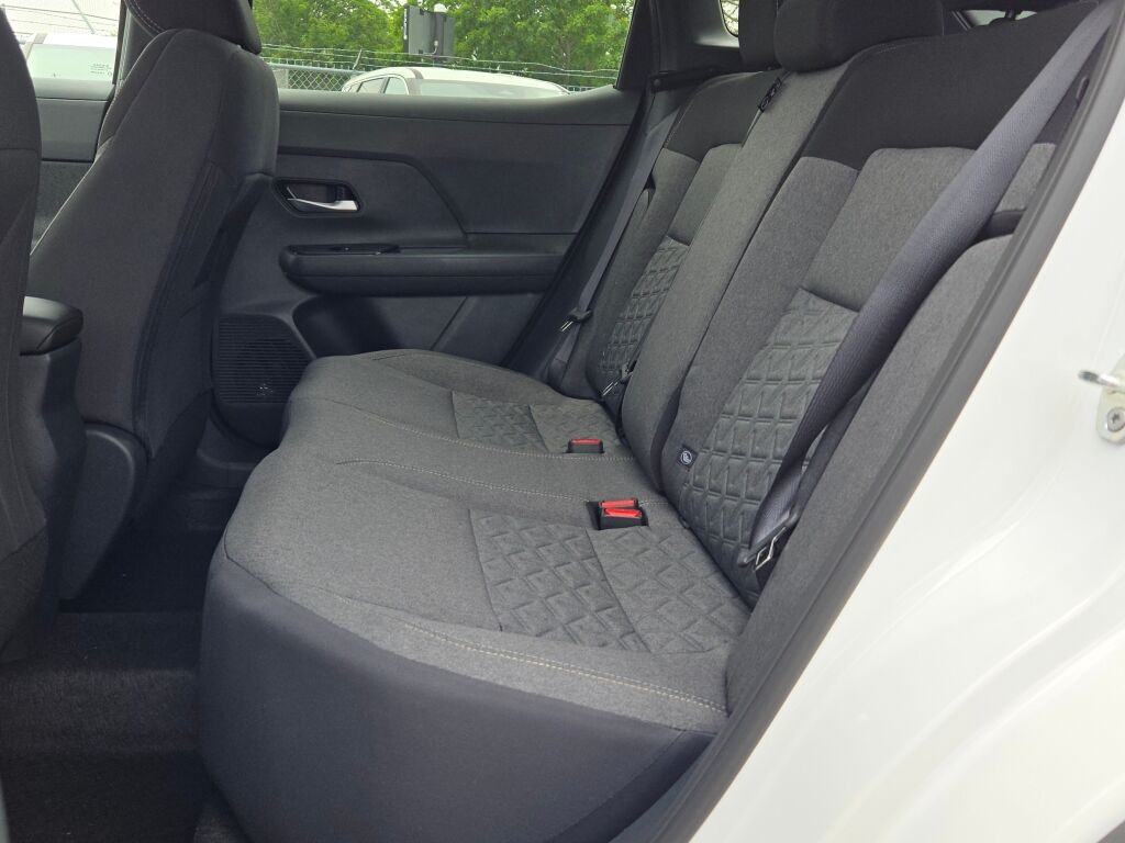 new 2025 Nissan Kicks car, priced at $27,180