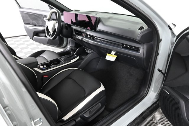 new 2025 Kia K4 car, priced at $28,761