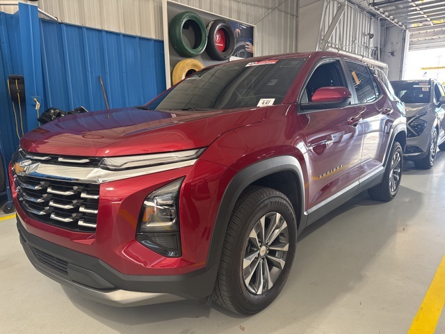 used 2025 Chevrolet Equinox car, priced at $27,450