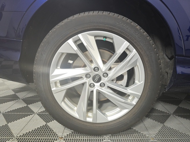 used 2022 Audi Q7 car, priced at $35,000