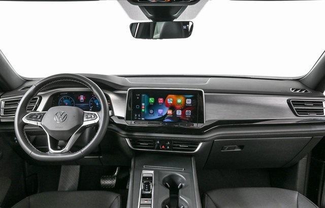 new 2025 Volkswagen Atlas Cross Sport car, priced at $40,601