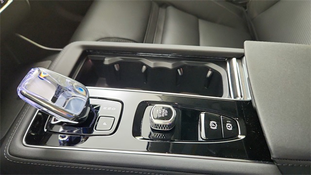 new 2026 Volvo XC90 car, priced at $76,035