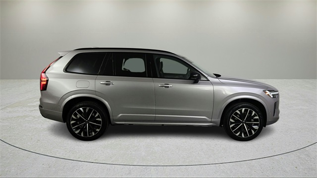 new 2026 Volvo XC90 car, priced at $76,035