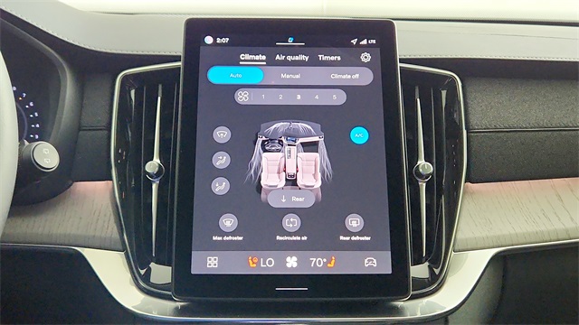 new 2026 Volvo XC90 car, priced at $76,035