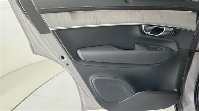 new 2026 Volvo XC90 car, priced at $76,035