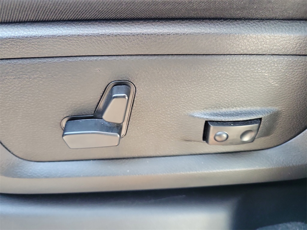 used 2019 Ram 2500 car, priced at $51,998