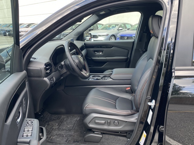 new 2025 Honda Pilot car, priced at $47,653