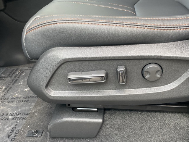 new 2025 Honda Pilot car, priced at $47,653