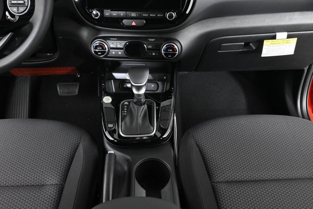 new 2025 Kia Soul car, priced at $25,661