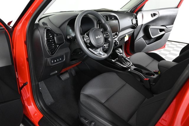 new 2025 Kia Soul car, priced at $25,661