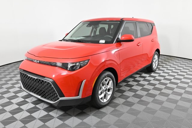 new 2025 Kia Soul car, priced at $25,661