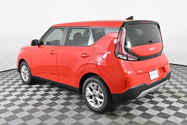 new 2025 Kia Soul car, priced at $25,661