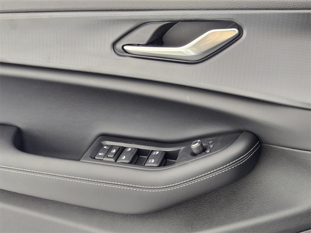 new 2025 Jeep Grand Cherokee L car, priced at $36,780