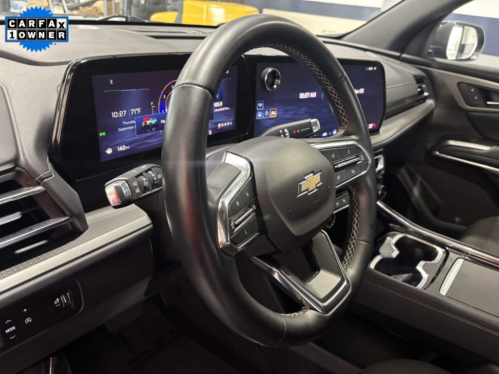 used 2024 Chevrolet Traverse car, priced at $37,842