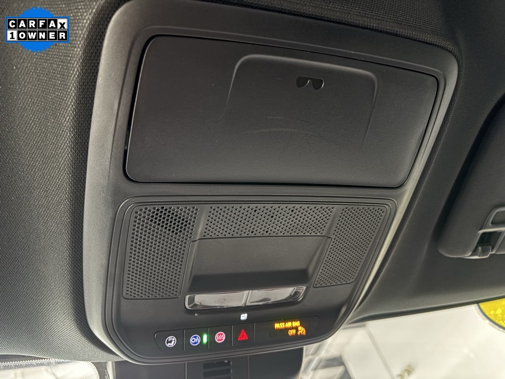 used 2024 Chevrolet Traverse car, priced at $37,842