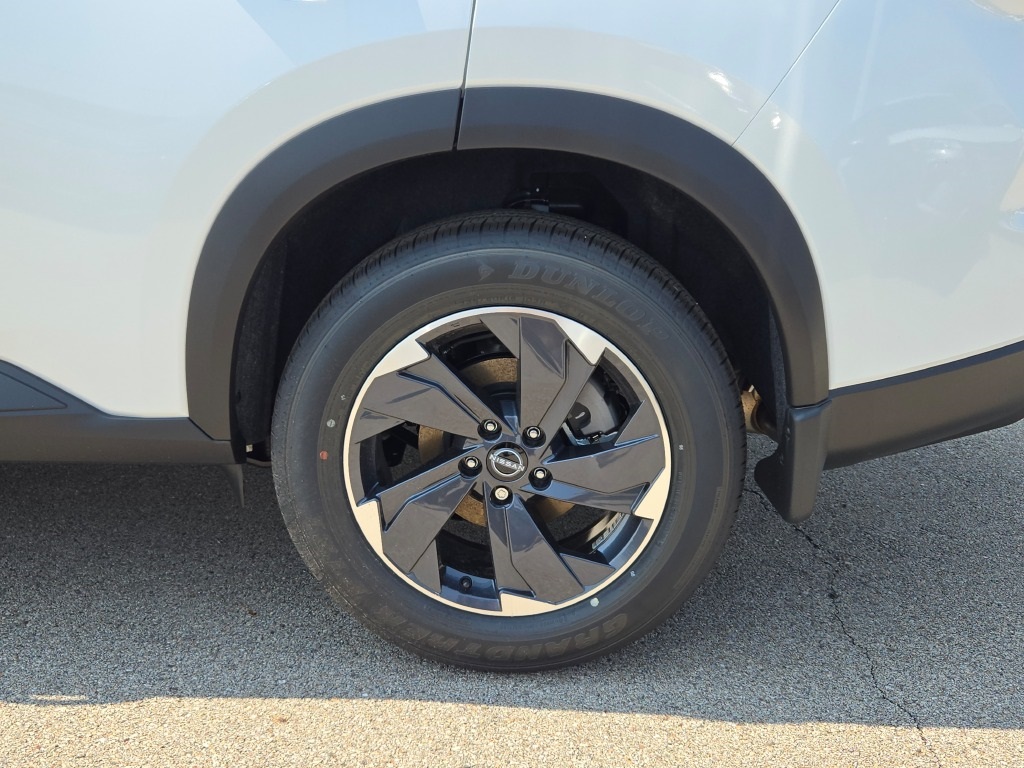new 2025 Nissan Rogue car, priced at $33,835