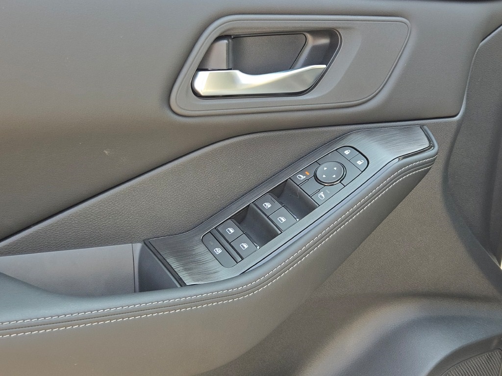 new 2025 Nissan Rogue car, priced at $33,835