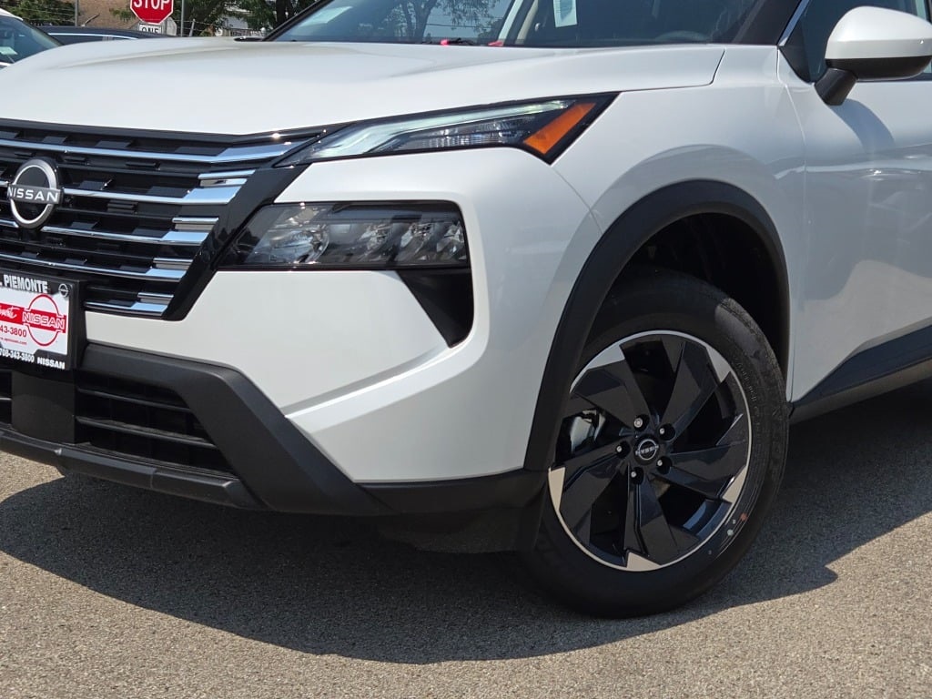 new 2025 Nissan Rogue car, priced at $33,835