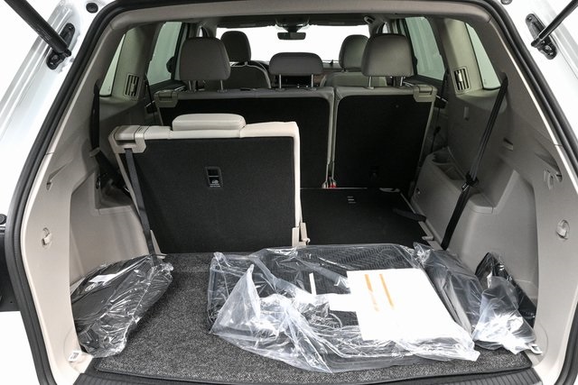 new 2026 Volkswagen Atlas car, priced at $43,347